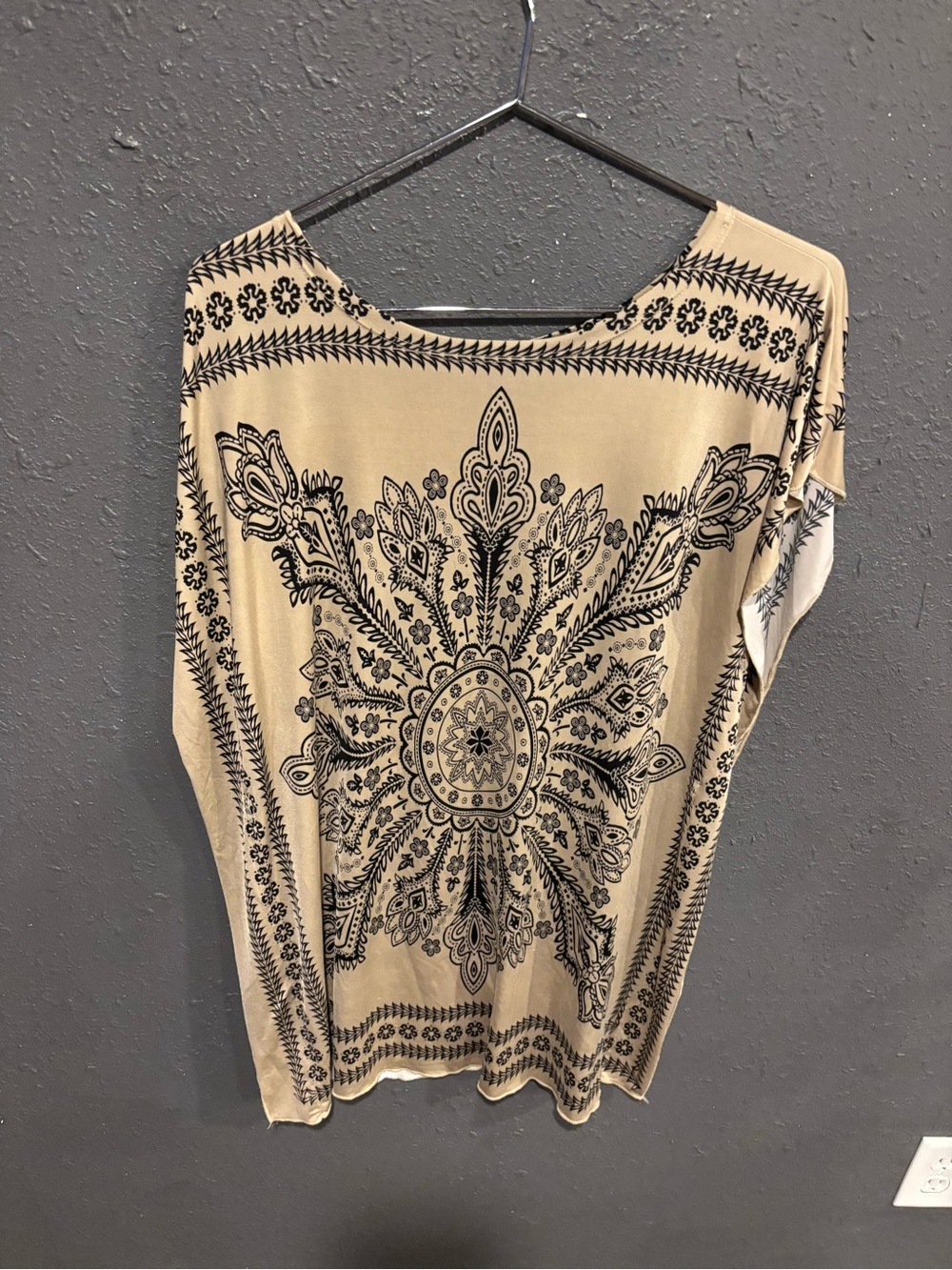 Apostrophe Beige Sleeveless Tunic with Black Medallion Print